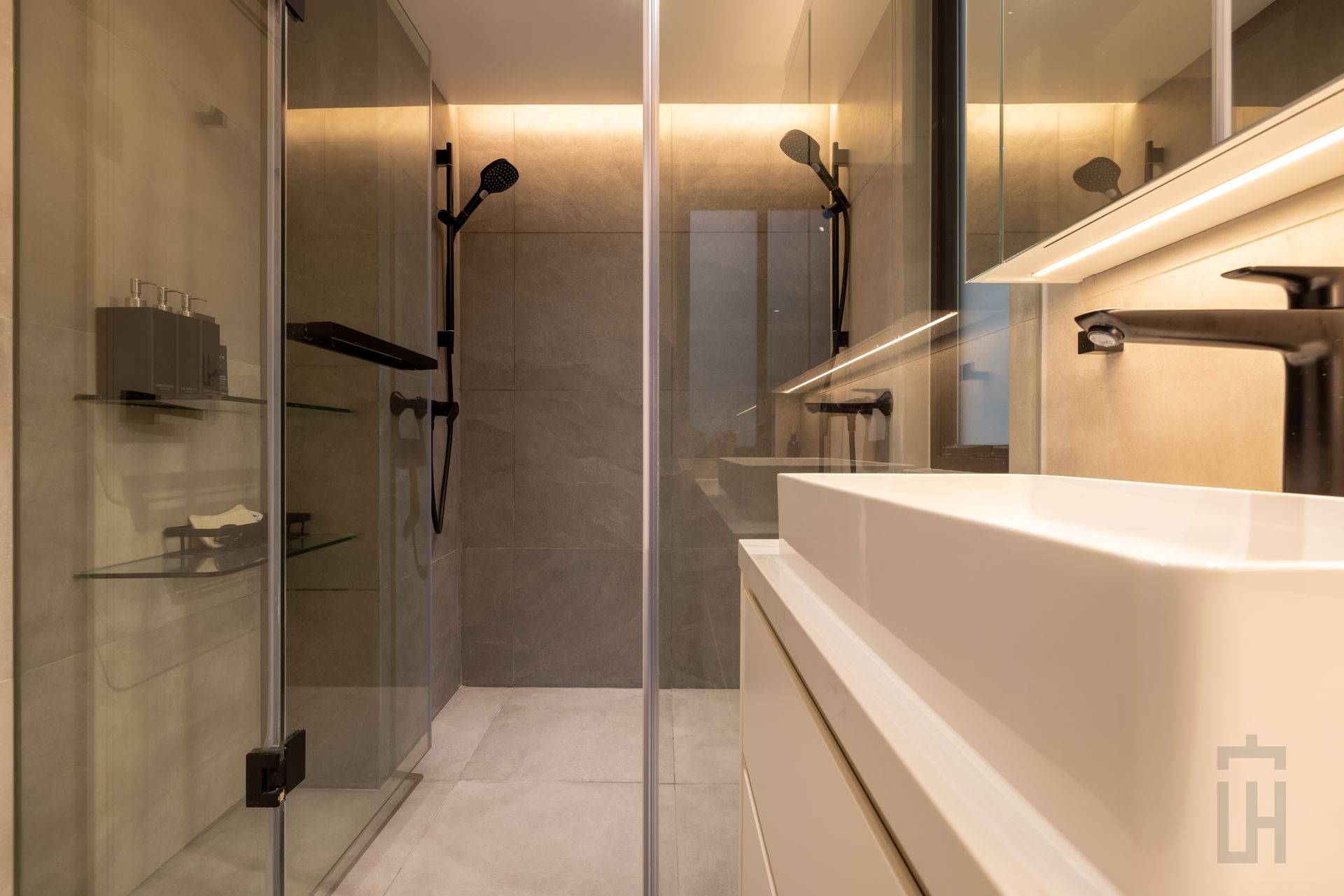Re‑grouting, Sealant & Minor Tiling Repairs Re‑grouting, Sealant & Minor Tiling Repairs